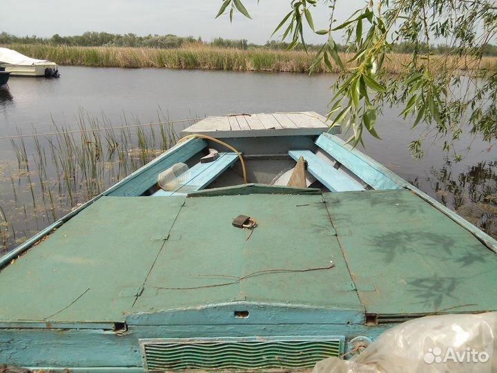 Лодка гулянка