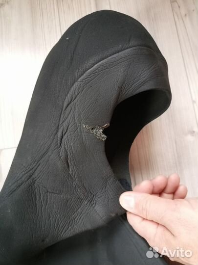 Гидрокостюм