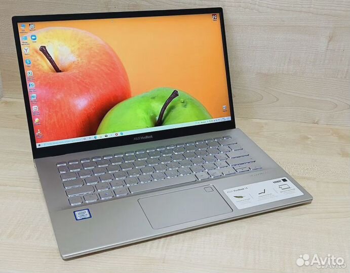 Много Супер Ноутбуков для нового Учебного года