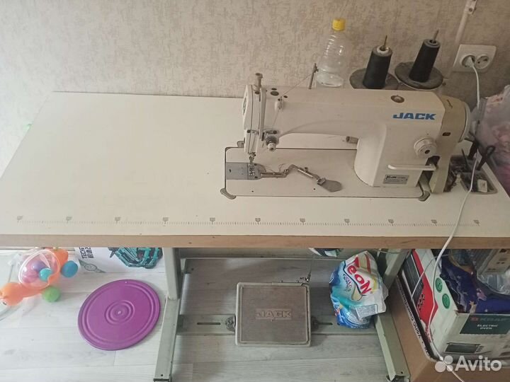 Швейная машинка