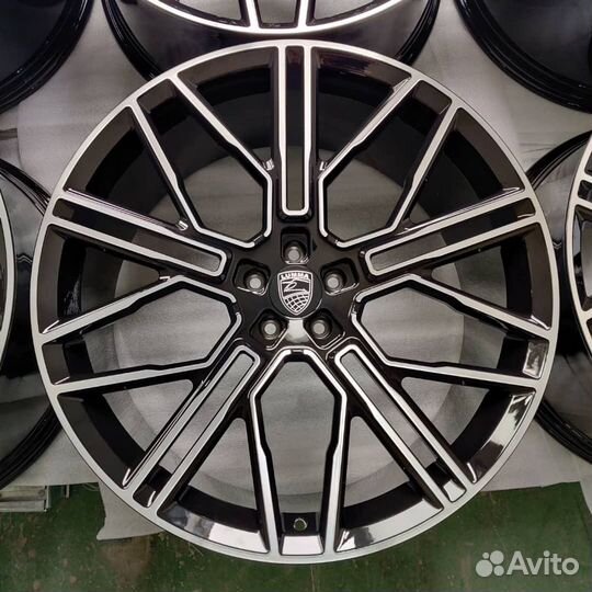 Кованые диски r23 Lumma для X5 G05 X7 G07