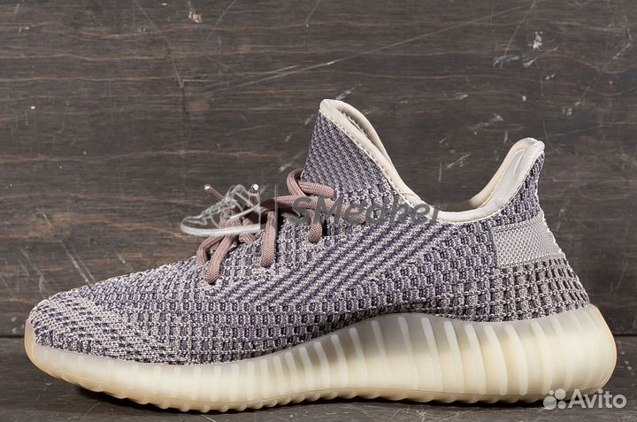 Кроссовки Adidas Yeezy Boost 350 V2