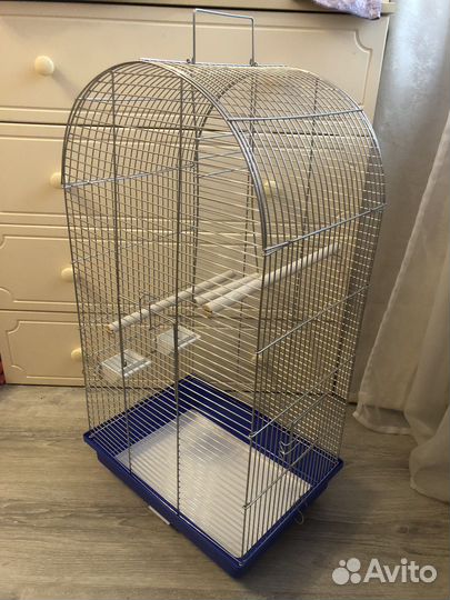 Новая большая клетка для птиц
