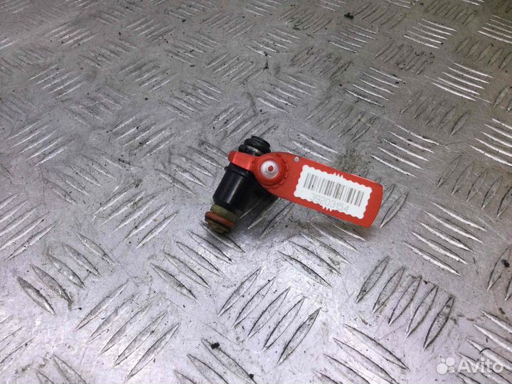 Форсунка Honda Civic D16V1