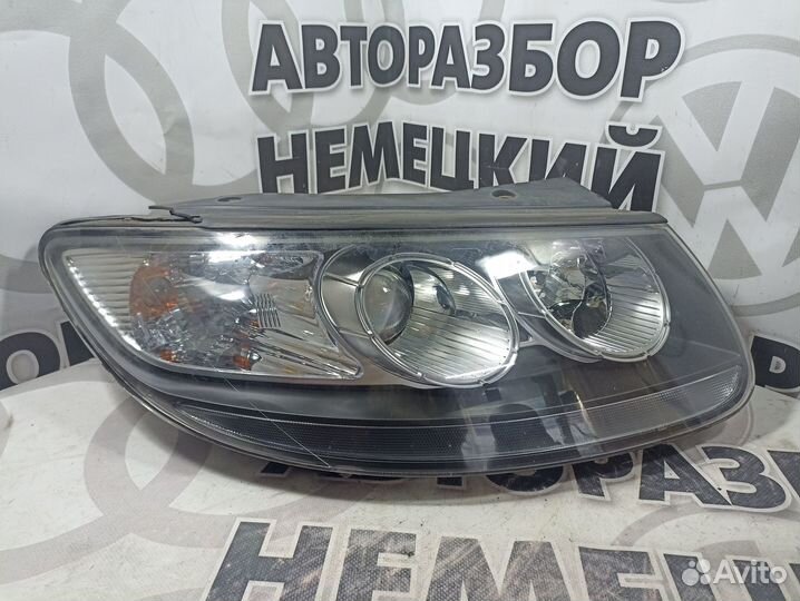 Фара правая Hyundai Santa Fe 2
