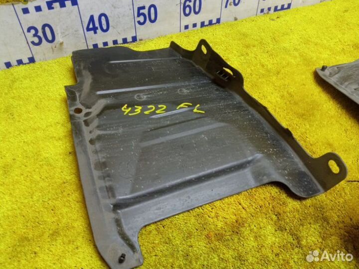 Защита двигателя передняя Lexus/Toyota