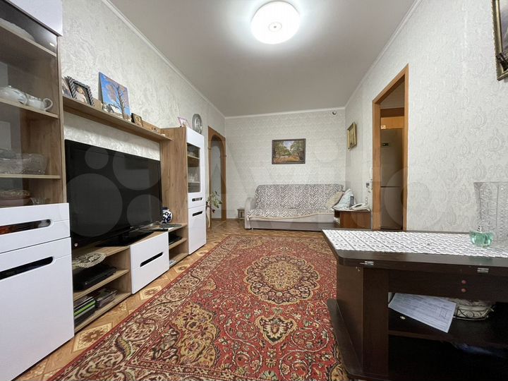 3-к. квартира, 56 м², 3/5 эт.