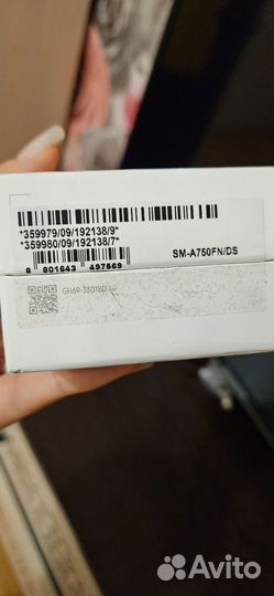 Samsung Galaxy A7 (2018), 4/64 ГБ