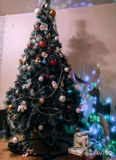 Елка искусственная (сосна) 210 см в наличии