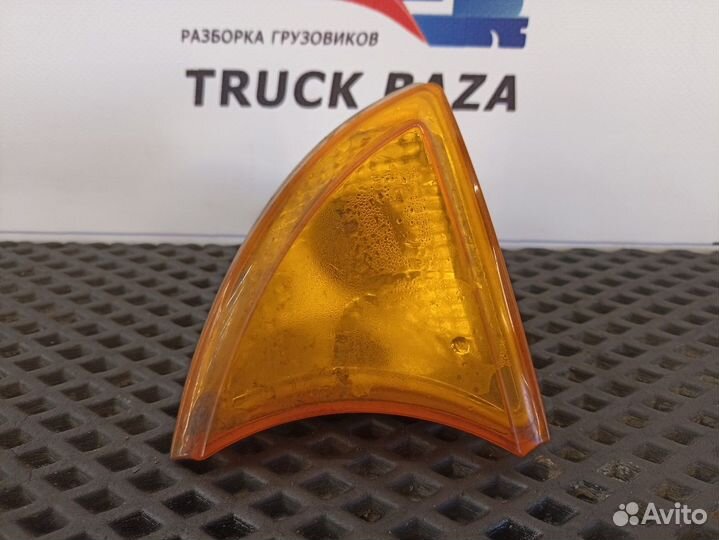 504187906 Указатель поворота правый Iveco Stralis