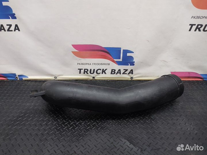 1637940 Патрубок воздушного фильтра Daf XF105