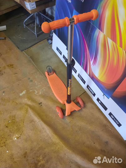 Самокат детский трехколесный бу