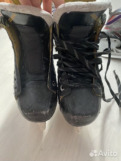 Хоккейные коньки bauer