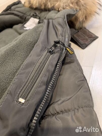 Куртка зим(пуховик), р-р116 с мехом енота