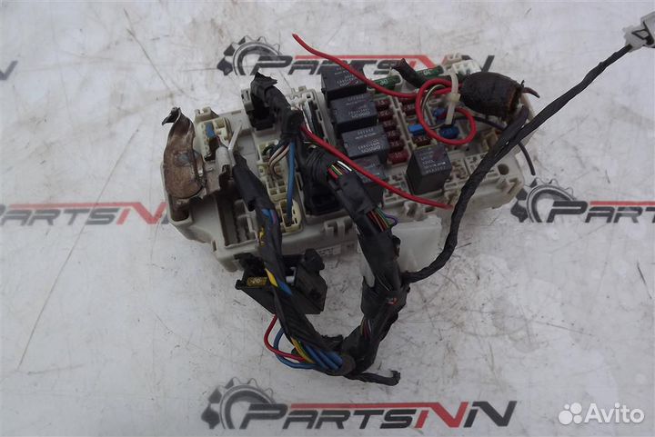 Блок предохранителей Митсубиши Галант 8