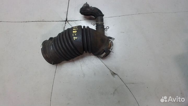 Патрубок воздушного фильтра Toyota Auris E15, 2009