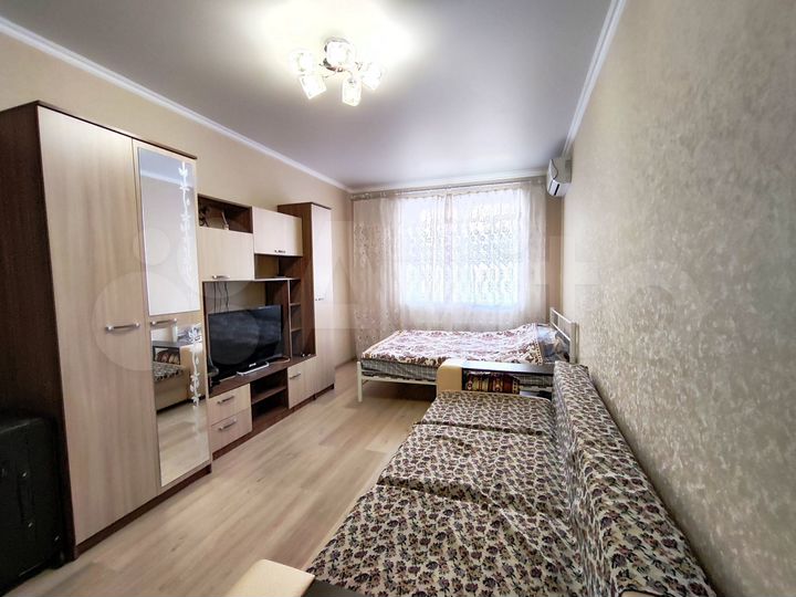 1-к. квартира, 43 м², 2/6 эт.