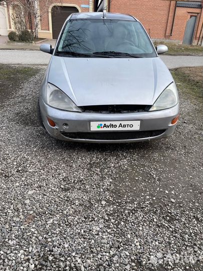 Ford Focus 2.0 МТ, 2000, 200 000 км