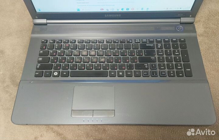 Ноутбук Samsung RC710