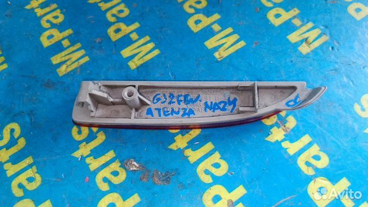 Катафот бампера задний правый Mazda Atenza gjefw