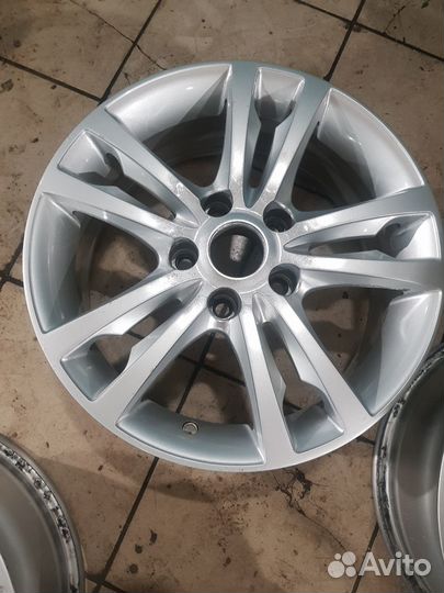 Литые диски r16 5x114.3 dia 67,1 nissan,infinity