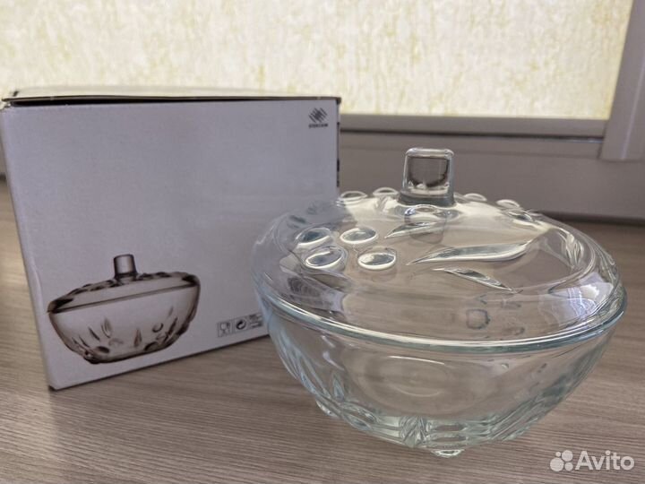 Конфетница и подставка под ножи