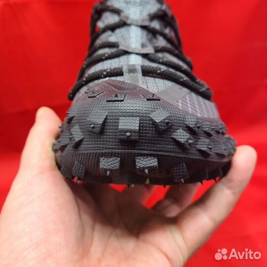 Кроссовки Nike ACG Mountain