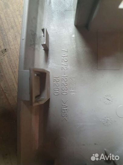 Накладка кнопок стеклоподъемника зл Toyota Corolla