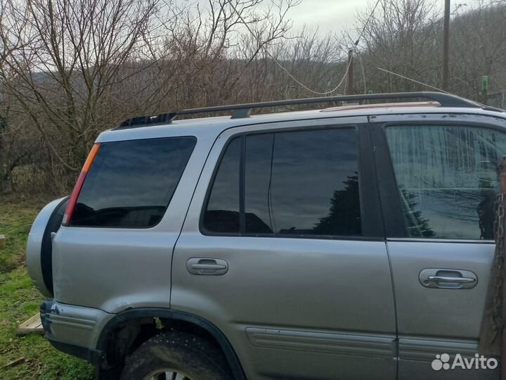 Honda CR-V 2.0 AT, 1997, 180 000 км