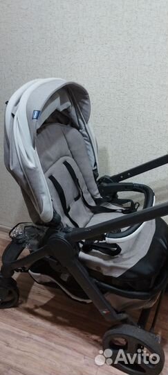 Коляска chicco 2 в 1