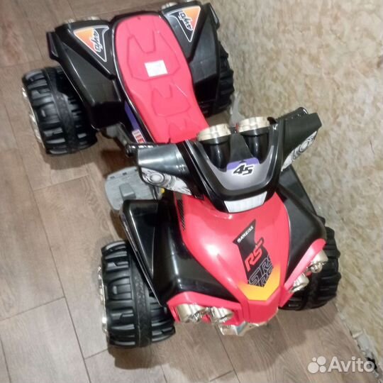 Детский квадроцикл на аккумуляторе