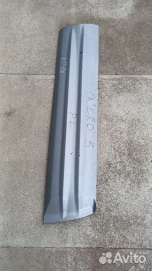 Mitsubishi Pajero 3 передний левый молдинг двери