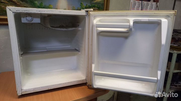 Холодильник маленький Daewoo