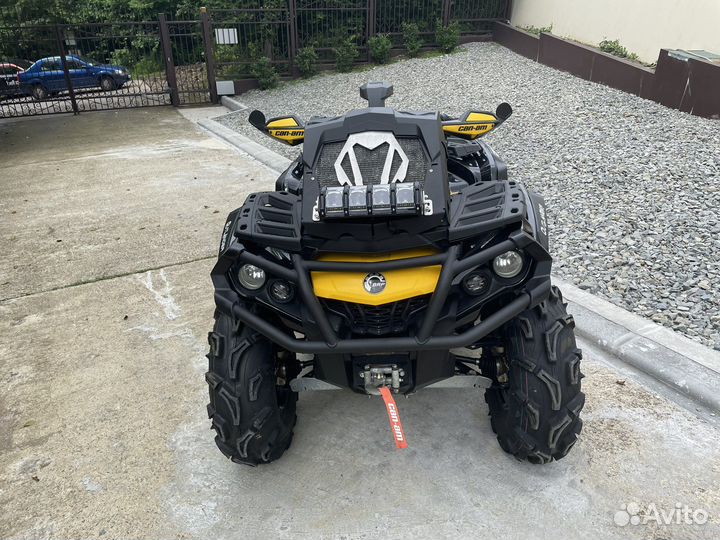 BRP Outlander 1000 XTR