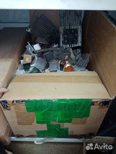 Радиатор чипсета материнской платы