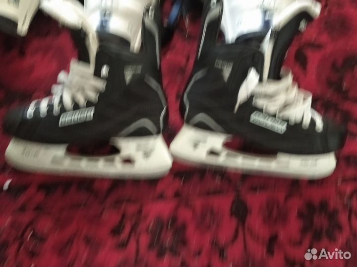 Комплект формы для игры в хоккей с шайбой