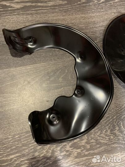 Щитки грязевые передние audi A4 A5 A6 A7 A8