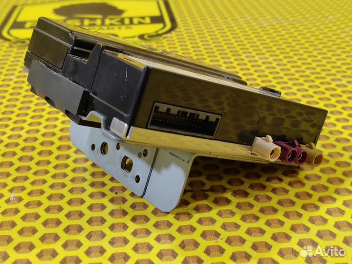 Блок управления системой вызова экстренных служб