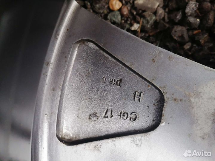 Диски литые R18 на фольцваген touareg