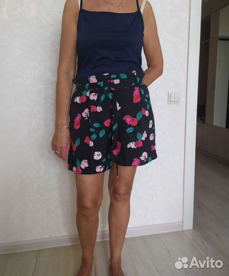 Шорты женские новые