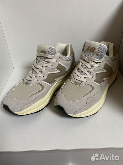 Кроссовки женские New balance