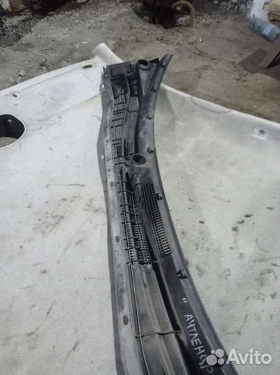 Жабо Mitsubishi outlander 1