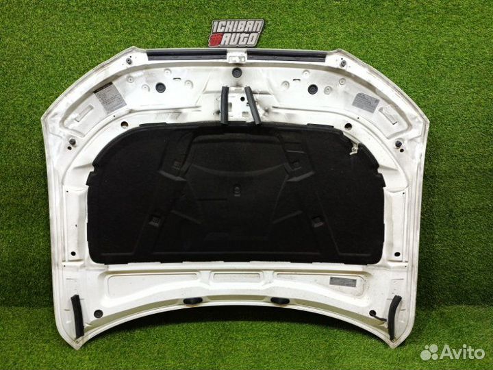 Капот Audi A4 8K2 caeb 2011