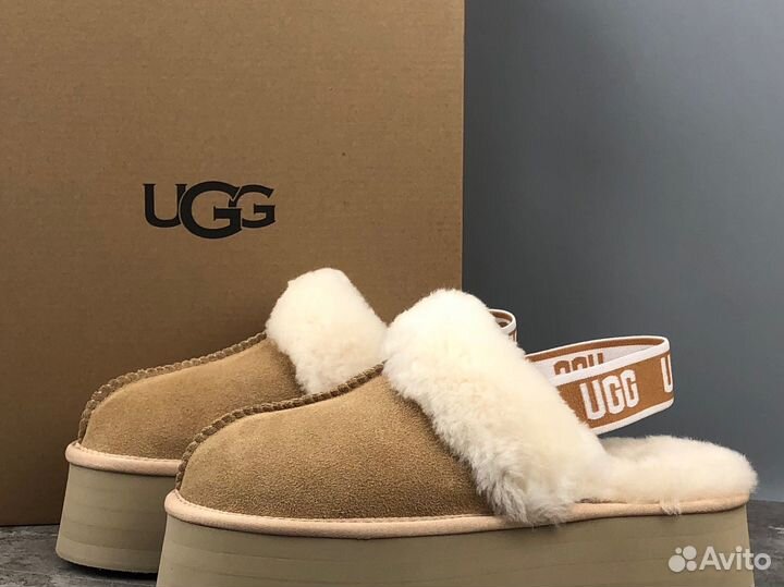 Угги женские Ugg Funkette Suede Platform Sand