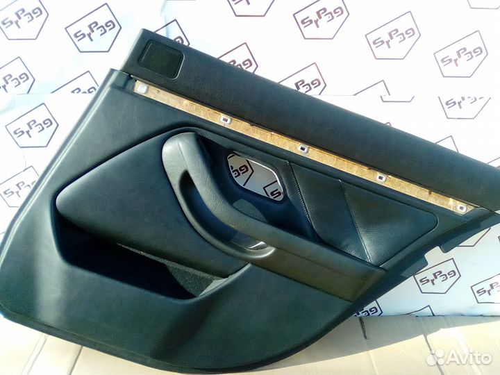 Обшивки дверей чёрная кожа BMW E39 бмв е39