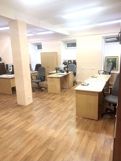 Продам помещение свободного назначения, 168.6 м²