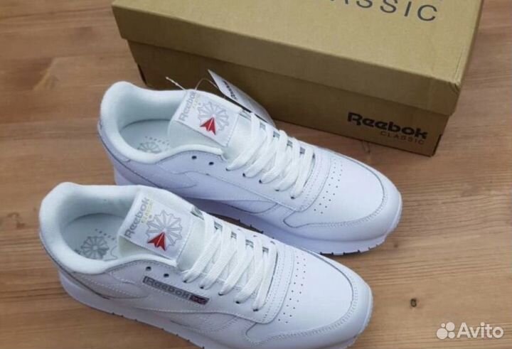 Кроссовки reebok classic кожаные