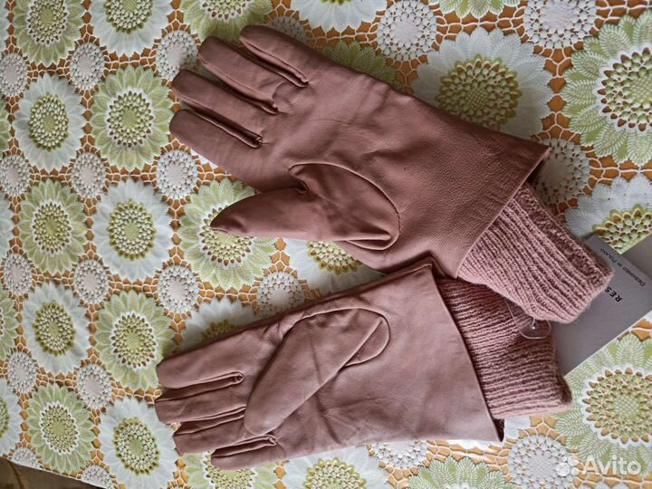 Перчатки женские кожаные новые