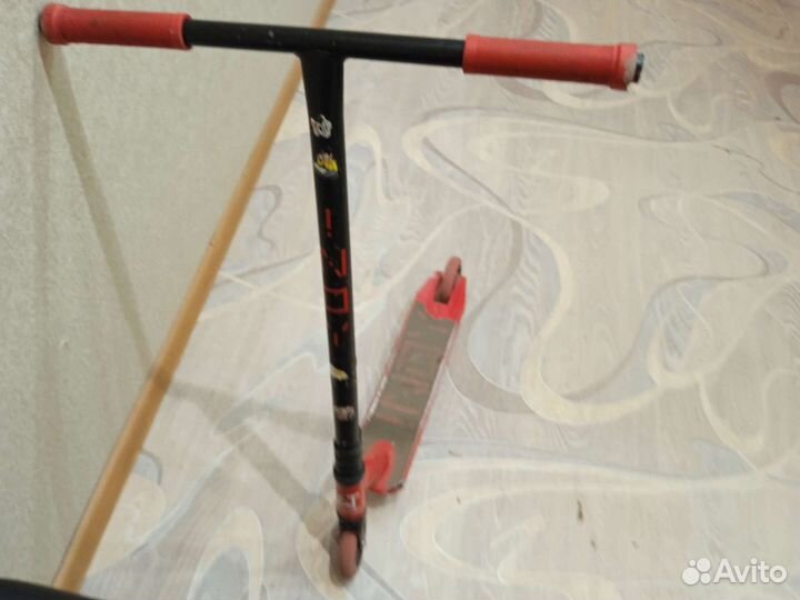 Трюковой самокат