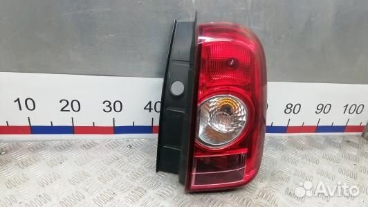 Фонарь задний правый dacia duster 1 (9KR02MY01)